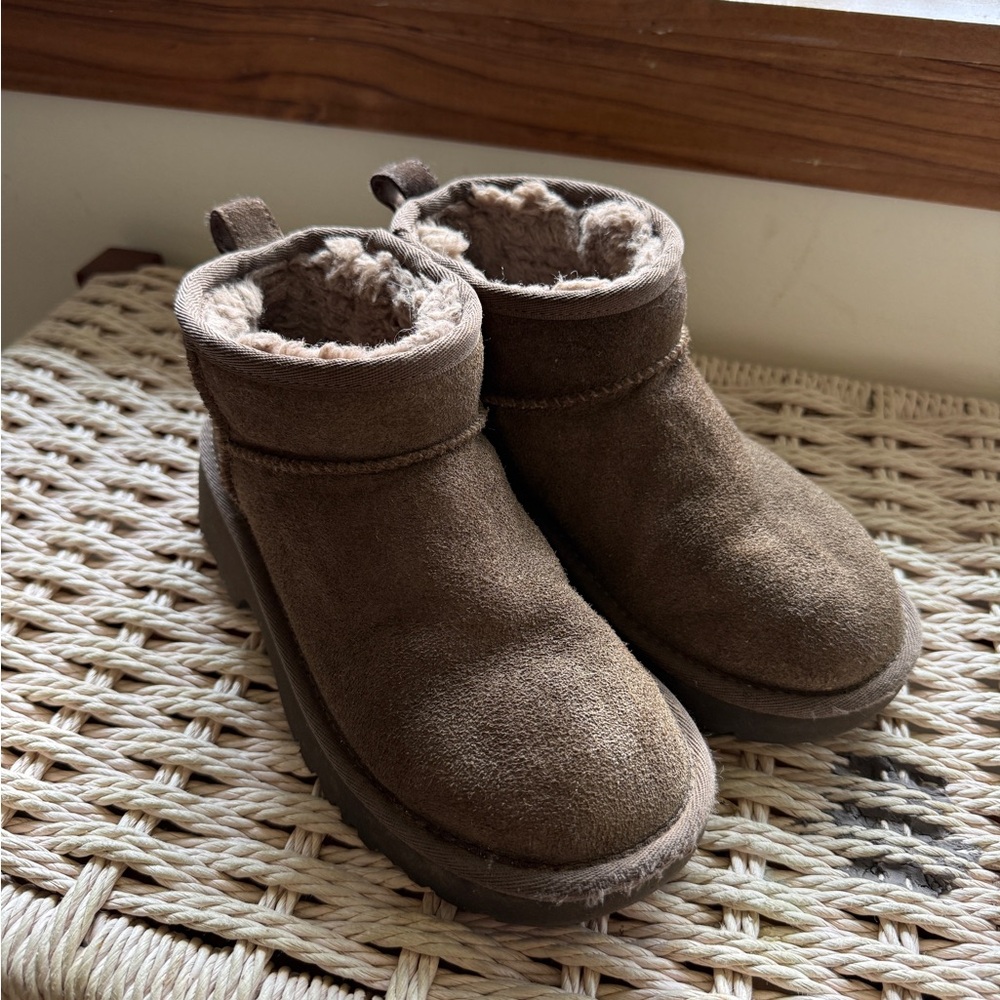 UGG Kids Tan Suede Boots